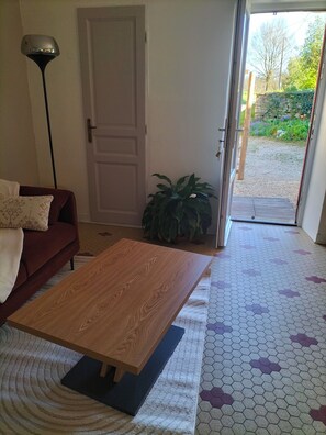 Interior - Vrbo Property (Coly-Saint-Amand)