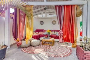 Terrace/patio - Family Villa w/ Grill • Terrace • Pool • Hot Tub (Chayofa)