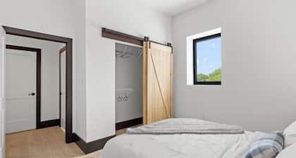 Welcome to Blue Haven Retreat, beautifull 2- bedroom located in South St. Louis