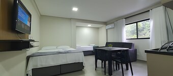 Studio novo no centro de Foz