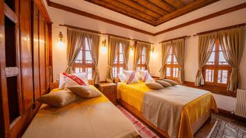 Comfort kamer, 1 twee- of 2 eenpersoonsbedden, uitzicht op tuin