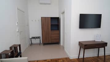 Deluxe Room | Free WiFi
