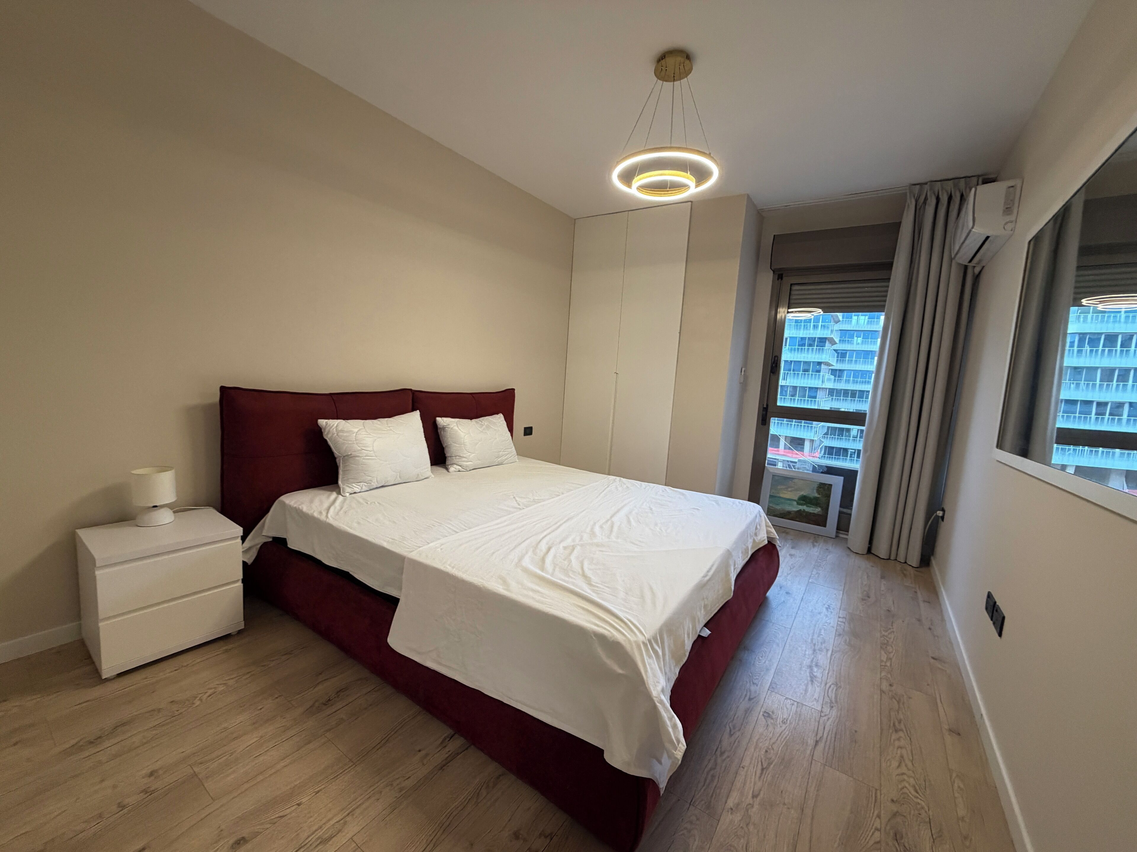 คอมฟอร์ทอพาร์ทเมนท์, วิวเมือง