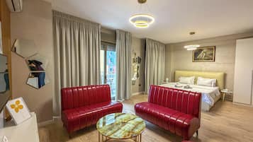 Doppelzimmer, Balkon, Stadtblick