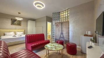 Chambre Double Confort, vue ville | Coin séjour