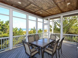 Outdoor dining - Oceanfront Stay in North Bethany Beach w/ Elevator (North Bethany Beach)