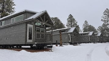Luxury-Ferienhütte, 1 King-Bett, Nichtraucher, Bergseite | Aussenbereich