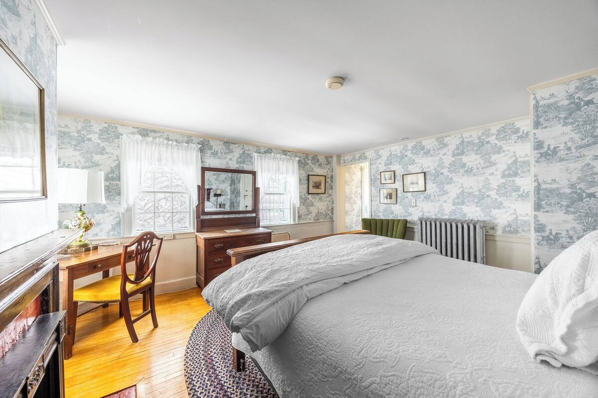 Phòng đôi phong cách lãng mạn, 1 giường cỡ queen, phòng tắm riêng, quang cảnh vườn