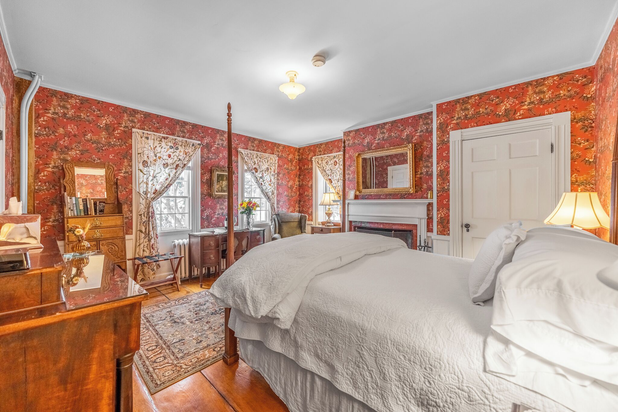 Romantic Double Room, 1 Queen Bed, Non Smoking, Private Bathroom