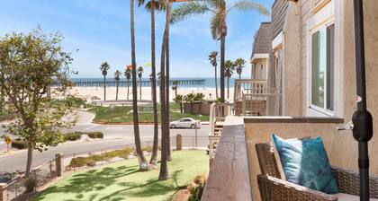 Charming ocean front 2-bedroom condo in beautiful Port Hueneme