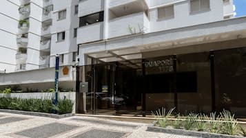 Apartemen, Boleh Merokok