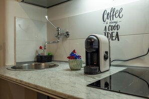 Private kitchen - Elegant Apartment in the Heart of Trastevere (Roma)