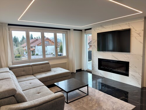 Modern 3BR Near Bern & Lake Thun - Fireplace & Mountain Views