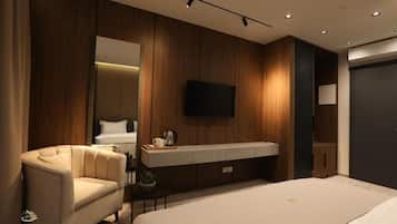 Dobbeltrom – deluxe, balkong, hageutsikt