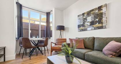 234 Birstol Rd Apt, Gloucester