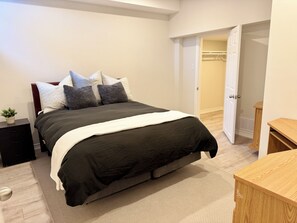 1 bedroom, WiFi, bed sheets