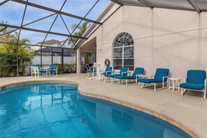 Outdoor pool - Stylish Family Villa in West Haven with Game Room & Pool Close to Disney World (Davenport)