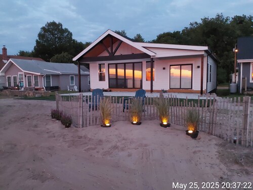 A Scandinavian BeachRiver haven offering a truly one-of- a kind escape.