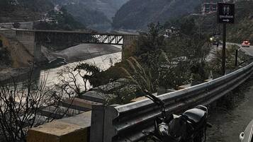 Deluxe Double or Twin Room, Patio, Mountain View | Miscellaneous