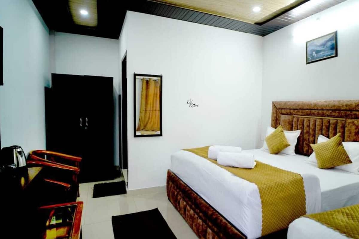 华丽双人房或双床房, 露台, 山景