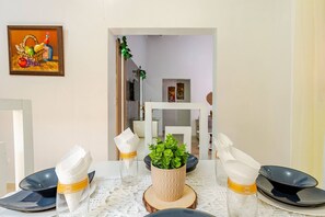 Apartment, 2 Bedrooms, Smoking, Balcony | Dining room - Modern Comfort Stay Una Estancia Moderna y Confortable (Puerto Plata)