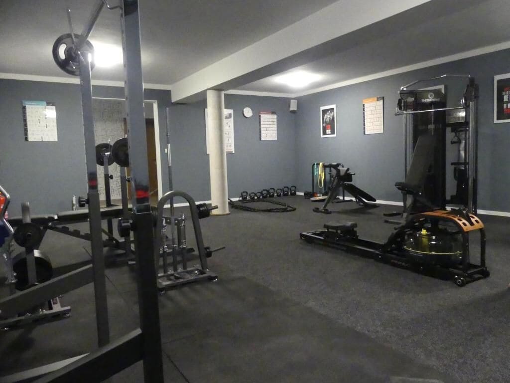 Camera Deluxe con letto matrimoniale o 2 letti singoli, balcone, vista oceano | Area fitness