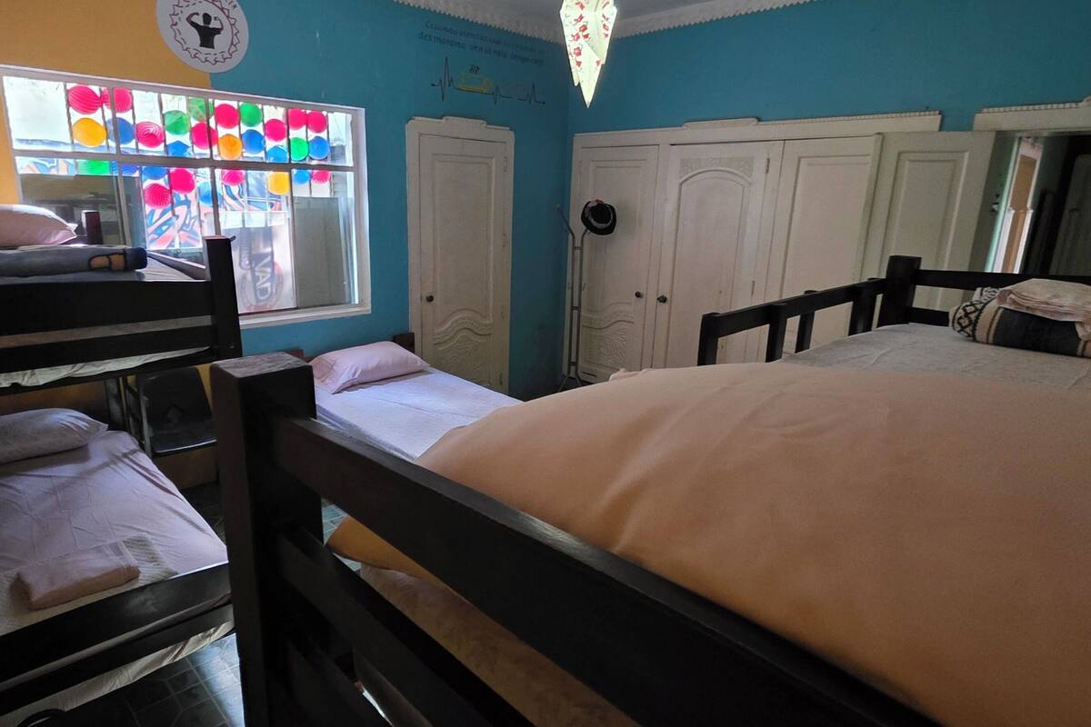 基本共用宿舍, 僅限女士