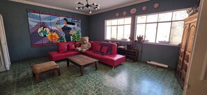 Living area - Hostal Centro Cultural el Talpetate (Ciudad de Guatemala)