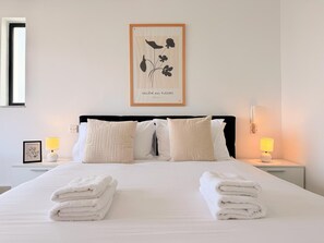 6 bedrooms, iron/ironing board, free WiFi, bed sheets