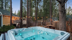 House (3 Bedrooms) | Front of property - Pinehaven Retreat by Avantstay Hot Tub + Firepit + Games + Sun Room Minutes to Slopes & Lake (Big Bear Lake)