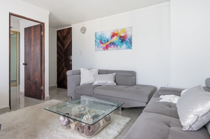 Luxury Beach Escape -Pool -2 Beds Ocean View Prime Condado - San Juan