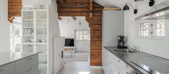 Lakefront Villa in Saltsjöbaden near Stockholm