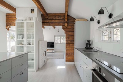 Lakefront Villa in Saltsjöbaden near Stockholm