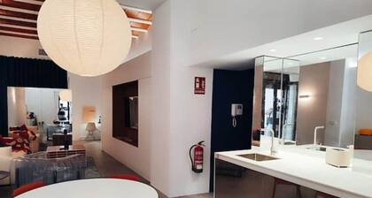 Luxury Designer Loft in Cáceres Old Town | Steps from Plaza Mayor & Godoy Palace