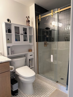Towels, soap, toilet paper