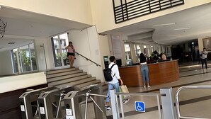 Sınıflandırılmamış resim, 126 üzerinden 4, düğme