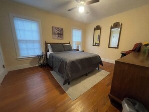 3 Schlafzimmer, Bügeleisen/Bügelbrett, WLAN, Bettwäsche