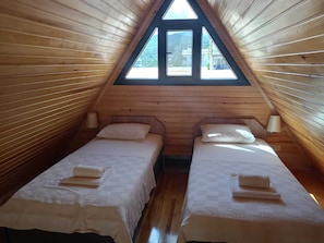 Desk, soundproofing, free WiFi - Riviera bungalov apart (Demre)