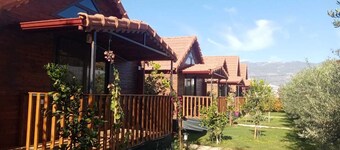 Riviera bungalov apart
