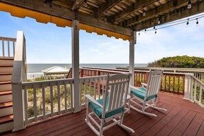 Property grounds - 4 BD| 4.5 Bath| Luxury Oceanfront Escape-Discounted weeks for June & August (Emerald Isle)