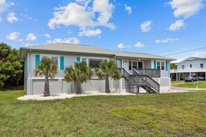 Exterior - Beachside Bliss on 11th Street | 3 Minute Walk to Beach (Emerald Isle)
