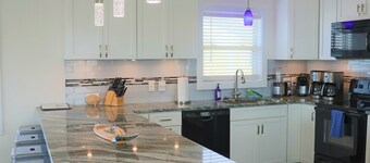 2nd Row 5BR Beach Escape with Deck & Views