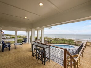 Outdoor dining - Brand New Coastal Luxury | Private Pool | Elevator | Dog Friendly (Emerald Isle)