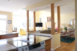Interior - Oceanfront 6BR with Decks, Dual Kitchens & Views (Emerald Isle)