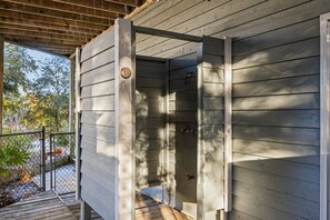 Property grounds - Family Retreat with Hot Tub & Game Room and Short Walk to Beach (Emerald Isle)