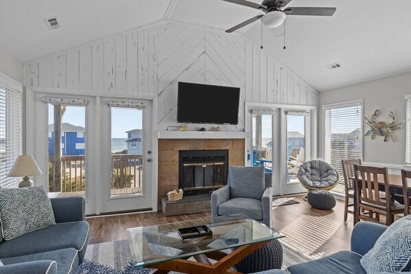 TV - Easygoing Beach Retreat | Outdoor Dining & Dog Friendly | Sleeps Large Families (Emerald Isle)