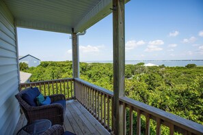 Property grounds - Sandtoesha West, Ocean and Sound Views! (Emerald Isle)