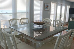 Dining - Multi‑Level Beach Home w/ Decks & Walkway to Sand (Emerald Isle)