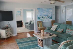 TV - Multi‑Level Beach Home w/ Decks & Walkway to Sand (Emerald Isle)