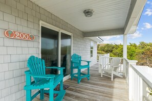Property grounds - Pool| Close to Beach| Sleeps 10 (Emerald Isle)